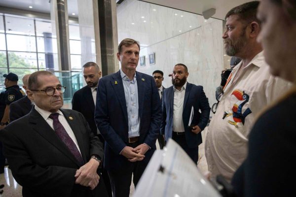 NY Congressmen Denied Access to ICE Facility: What are they Hiding?