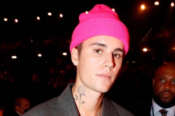 Bieber’s ‘Standing on Business’ Meme: A Hilarious Viral Moment