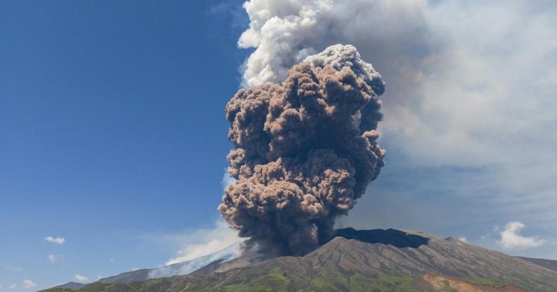 Etna’s Fiery Fury: Sicily’s Volcano Unleashes Spectacular Eruption