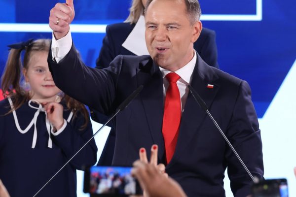 Poland’s Tight Presidential Race: A Narrow Victory for the Conservative Candidate