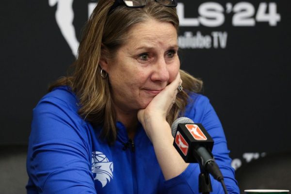 Minnesota Lynx Face Emotional Game After State Capitol Shooting