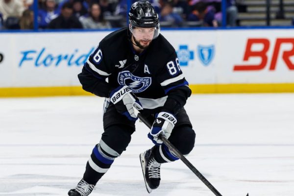 Kucherov’s Encore: Lightning Strikes Twice with Second Ted Lindsay Award!