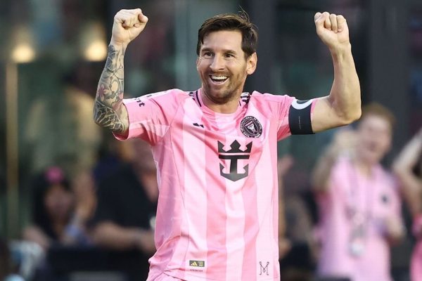 Messi Mania! Inter Miami Cruises to Victory, and Messi Makes History