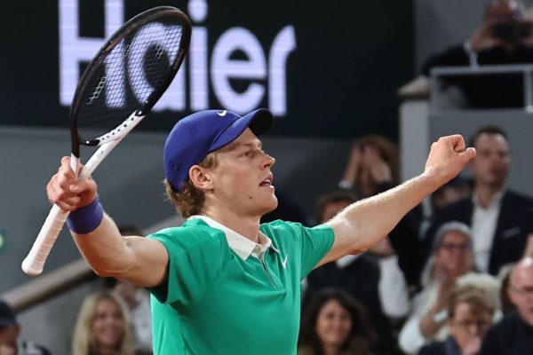Sinner Stuns Djokovic, Sets Up Dream French Open Final!