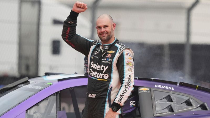 Van Gisbergen’s Stunning Mexico City Victory: A NASCAR First!