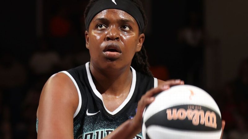 Jonquel Jones’ Ankle Injury Casts Shadow Over Liberty’s Season