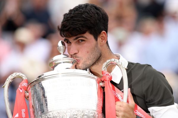 Alcaraz Triumphs at Queen’s Club: A Hard-Fought Victory