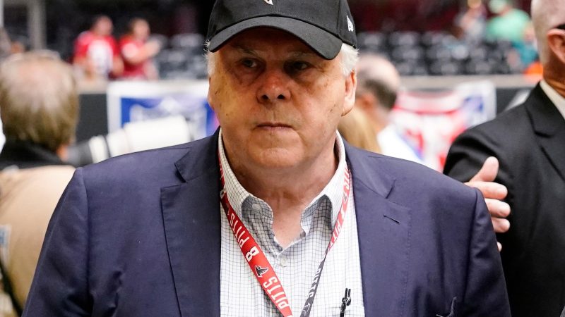 Remembering Fred Smith: The Visionary Behind FedEx’s Overnight Success