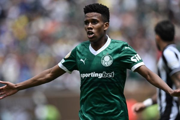 Palmeiras’ Clever Gambit: Estêvão’s Chelsea Showcase Could Secure a Blues Transfer