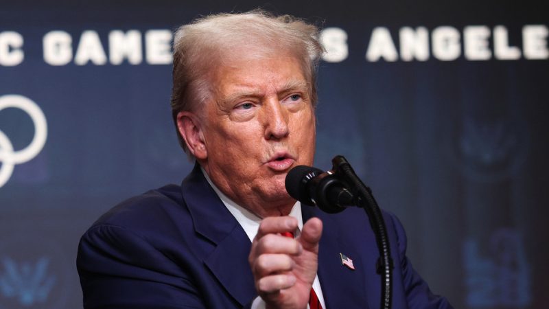 Trump’s Ukraine Ultimatum: Pulling the Plug on a Messy Situation?