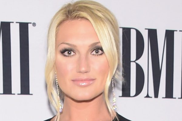 Brooke Hogan’s Heartfelt Goodbye: A Daughter’s Final Visit