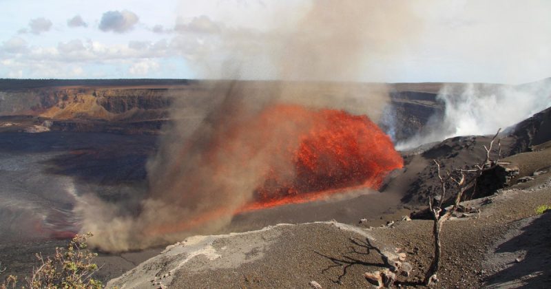 Kilauea’s Fiery Comeback: Lava Fountains Reignite in Hawaii