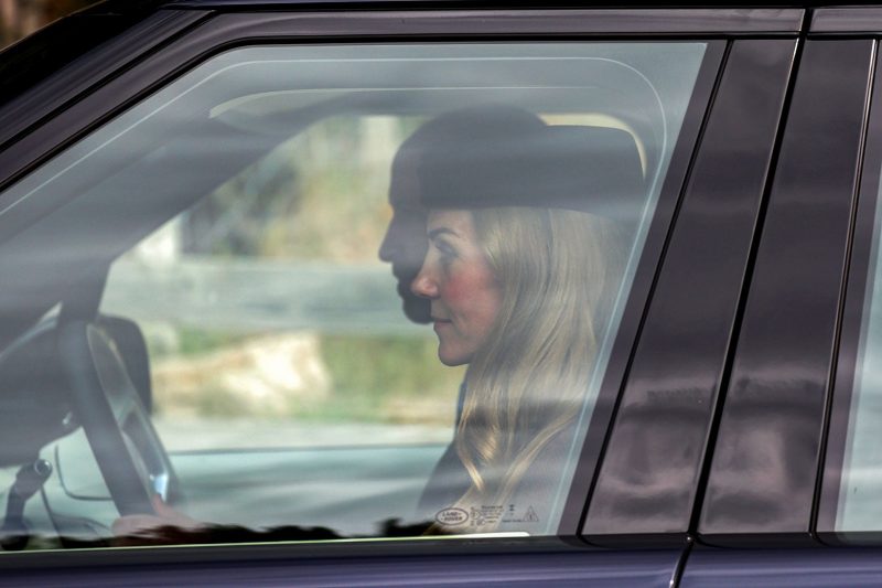 The Kate Middleton Blonde Bombshell: A Royal Hair-Raising Event