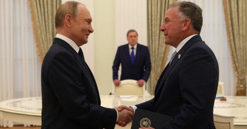 Trump’s Ultimatum to Putin: A High-Stakes Meeting in Moscow