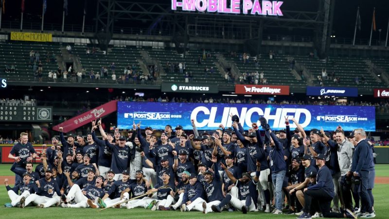Mariners Secure Playoff Berth, Eyeing AL West Crown!